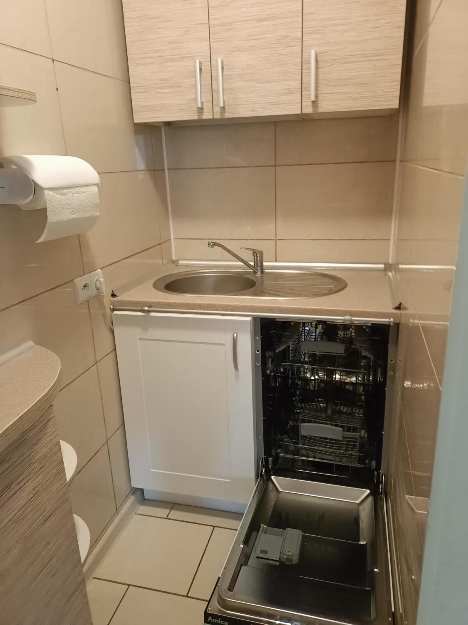 Komfortowy 3-Pokojowy Apartament 6 Osobowy, 70M Od Morza W Ustroniu Morskim Z Basenem W Sezonie Ustronie Morskie Exteriér fotografie